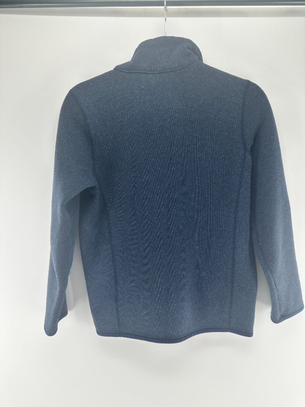 Patagonia quarter zip pullover size xl - Picture 3 of 3